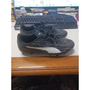 Puma Soccer Shoe Child Quick III Fg/Ag Jr 106576-02 size 6C